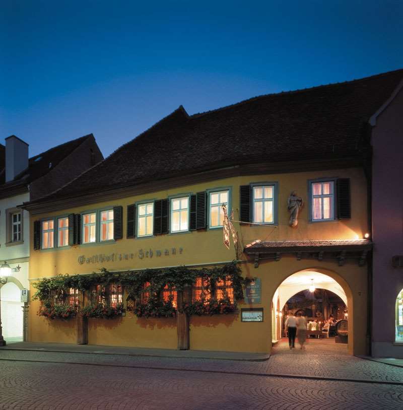 Romantik Hotel Zur Schwane Volkach Exterior foto